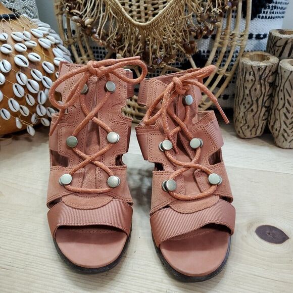 Sorel Nadia Womens 7 Teak Brown Suede Lace Up Sandals Shoes Block Heel - Picture 2 of 12